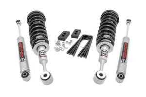 Rough Country - 57031 | 2.5in Ford Strut Leveling Lift Kit (04-08 F-150)