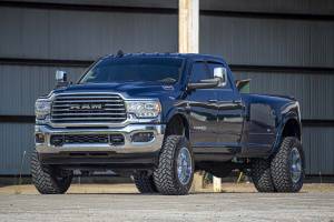 Rough Country - 37530 | Rough Country 5 Inch Lift Kit With Radius Arm For Ram 3500 4WD | 2019-2023 | Standard Non-AISIN Transmission (Most Common)