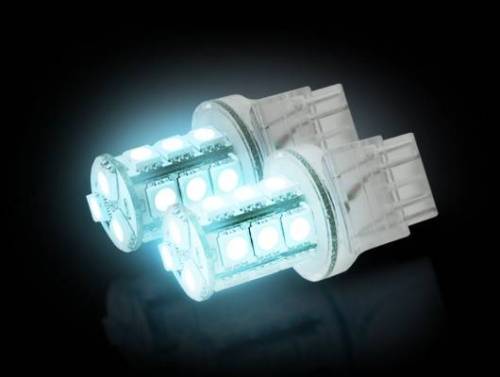 Recon Truck Accessories - 264220WH | Recon 3057/3157/3357/3457/4057/4157 360 Degree Ultra High Power 3-Watt SMD 18 LED Bulb in White