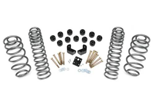 Rough Country - 647 | 3.75in Jeep Combo Lift Kit (6cyl)