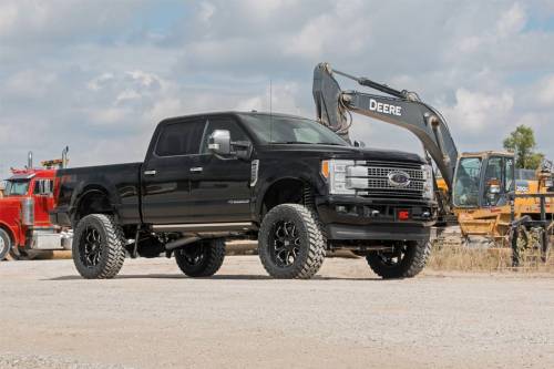 Rough Country - 56056 | Rough Country 6 Inch Coilover Conversion Lift Kit 4-Link For Ford Super Duty | 2017-2022 | Factory Rear Overload Springs, 3.5" Axle, V2 Monotube Shocks, No Front Driveshaft