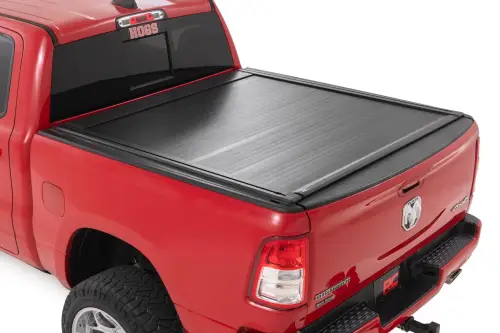Rough Country - 51307550 | Rough Country Retractable Bed Cover For Ram 1500 / 1500 TRX | 5' 7" Bed