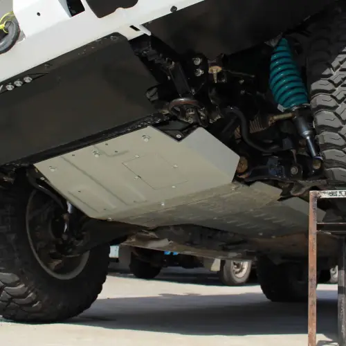 RIVAL 4X4 - 2333.5713.2.6 | RIVAL Aluminum Engine Skid Plate (2007-2021 Land Cruiser 200, LX570)