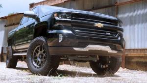 K160B | Superlift 6.5in Suspension Lift Kit with Bilstein Shocks (2014-2016 Silverado, Sierra 1500 4WD | OE Cast Steel Control Arms)