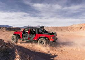 SuperLift - K196FX | Superlift 4 inch Dual Rate Coil Spring Suspension Lift Kit with Fox 2.0 Resi Shocks (2020-2025 Gladiator JT 4WD) - Image 2