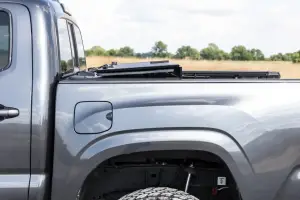 Rough Country - 49420500 | Rough Country Hard Tri Fold Flip Up Bed Cover (2016-2023 Tacoma 2WD/4WD | 5' Bed) - Image 9
