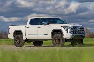Rough Country - 71800 | Rough Country 6 Inch Lift Kit with Struts Spacers / Shock Relocation Brackets OE Air Ride | Toyota Tundra 2WD/4WD (2022-2025) - Image 5
