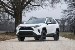 Rough Country - 73131 | Rough Country 2.5 Inch Lift Kit N3 Struts | Toyota RAV4 2WD/4WD (2019-2025) - Image 2