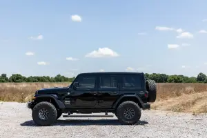 Rough Country - 79370 | Rough Country 2.5 Inch Lift Kit, 4 Door For Jeep Wrangler Unlimited 4WD | V2 Monotube - Image 4