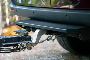 Van Compass - 4080 | Van Compass Rear Mini Tug Step For Mercedes-Benz Sprinter 2500 | Black Step Without D-Rings - Image 2