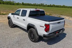 Rough Country - 42120500 | Rough Country Soft Roll Up Bed Cover Chevrolet Colorado / GMC Canyon 2WD/4WD | 5' Bed - Image 9