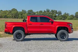 Rough Country - 50415551 | Rough Country Hard Roll Up Bed Cover For Toyota Tacoma | 5' Bed - Image 11