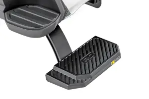Rough Country - PW051579 | Rough Country Retractable Bed Step, Manual Pull For Ford F-250 / F-350 Super Duty - Image 3