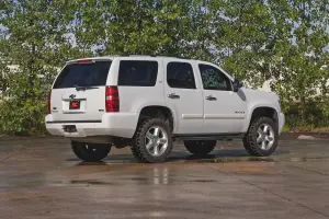 Rough Country - 19332RED | Rough Country 3.5 Inch Suspension Lift Kit Forged UCAs For Chevrolet Suburban, Tahoe, Avalanche / GMC Yukon, Yukon XL (2007-2020) | Red Finish, N3 Struts With N3 Rear Shocks - Image 4