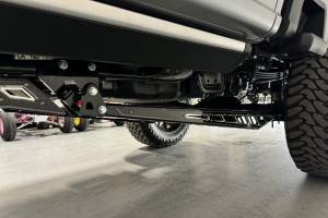 McGaughys Suspension Parts - 57250 | McGaughys Traction Bar Kit, 2023-2025 Ford F250 *SHORT BED ONLY - Image 2