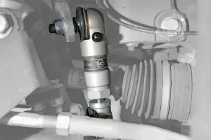 Van Compass - X02-09-009 | Van Compass Apex Airlynx Adjustable Sway Bar Link Disconnect For Mercedes-Benz Sprinter 2500 / 3500 - Image 4