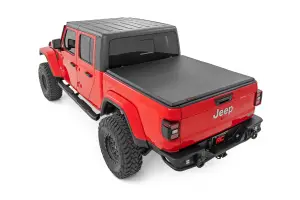 Rough Country - 41620500A | Rough Country Soft Tri-Fold Bed Cover For Jeep Gladiator JT 4WD | 5' Bed - Image 3