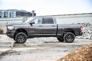 Rough Country - 9476 | Rough Country 1.75 Inch Leveling Coil Kit For Ram 2500 / 3500 4WD | Gas - Image 4