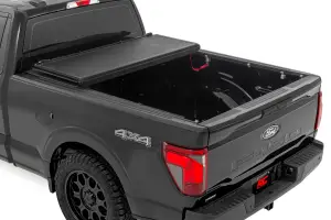 Rough Country - 47229650B | Rough Country Hard Low Profile Bed Cover For Ford F150 / F-150 Raptor, Tremor & Lightning | 6'7" Bed - Image 2