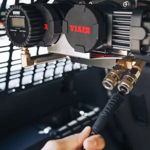 VIAIR - 80309BS | VIAIR Dual VMS PRO Complete Air Management System | Black, VMS444, 4 Way Hose System: Small (Up To 100" Wheelbase) - Image 4