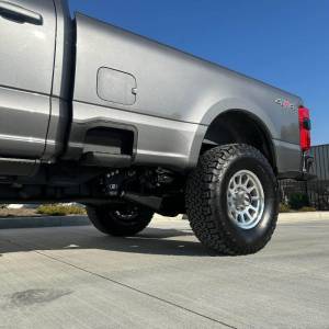 S&B Filters - 102101 | S&B Filters Torxz Traction Bar Kit For Ford F-250/F-350 | Single Rear Wheel (SRW) - Image 5