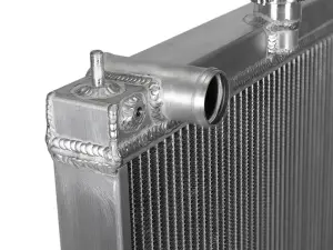Afe - Advance Flow Engineering - 46-52021 | aFe Power BladeRunner Street Series Radiator For Nissan Patrol (Y61) L6-4.8L (non-US) - Image 3