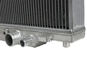 Afe - Advance Flow Engineering - 46-52151 | aFe Power BladeRunner Street Series Radiator For Ford Trucks V10-6.8L - Image 5