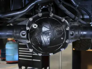 Afe - Advance Flow Engineering - 46-71350B | aFe Power Pro Series Rear Differential Cover, Black For Jeep Wrangler (JL) L4-2.0L (t) / V6-3.6L (Dana M220) - Image 2