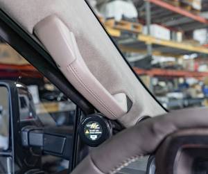 Carli Suspension - CS-FEV-APTSM-25-P | Carli Suspension E-Venture Touch Screen Mount For Ford Super Duty Platinum | Suede A-Pillar - Image 4