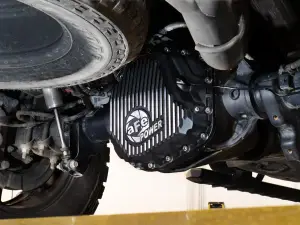 Afe - Advance Flow Engineering - 46-71490B | aFe Power Street Series Rear Differential Cover, Black With Machined Fins For Ford Diesel Trucks V8 - Image 4