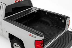 Rough Country - 53214550 | Rough Country Manual Retractable Bed Cover For Chevrolet Silverado / GMC Sierra 1500 | 5'9" Bed - Image 3